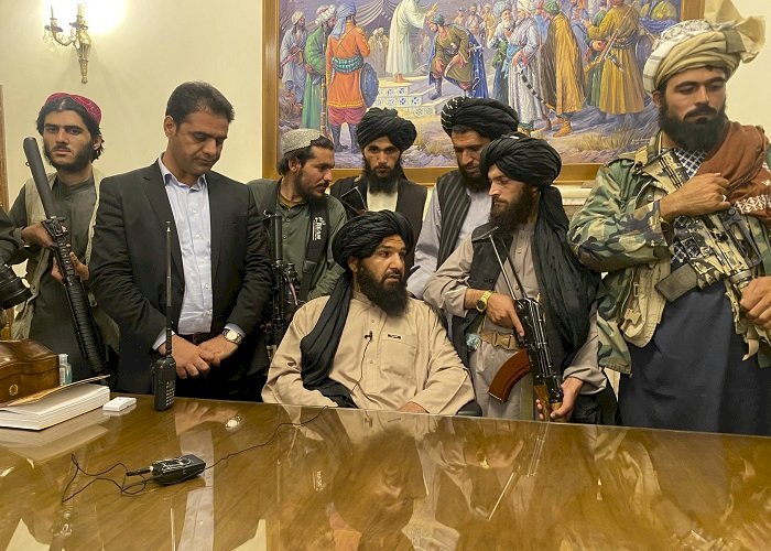 أفغانستان.. كيف ساهمت طالبان في جعل العالم أقل أمانًا