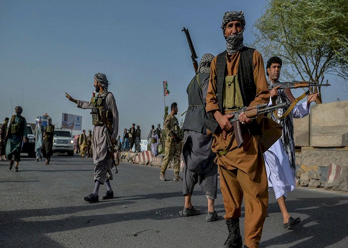أفغانستان.. كيف تسببت الانقسامات في فشل طالبان في إحكام سيطرتها على البلاد