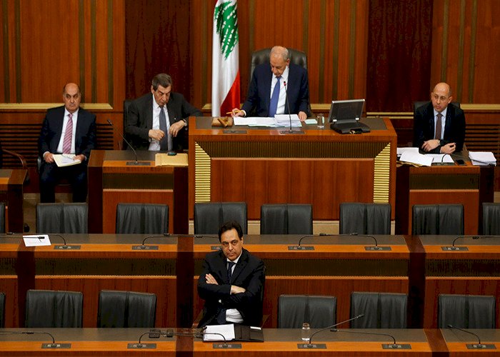 لبنان.. مجلس النواب يختار الرئيس وسط تضاؤُل لنفوذ حزب الله