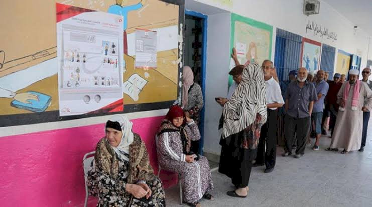 تونس.. كيف يؤثر تنقيح قانون الانتخابات على الحياة السياسية؟… خبراء يجيبون