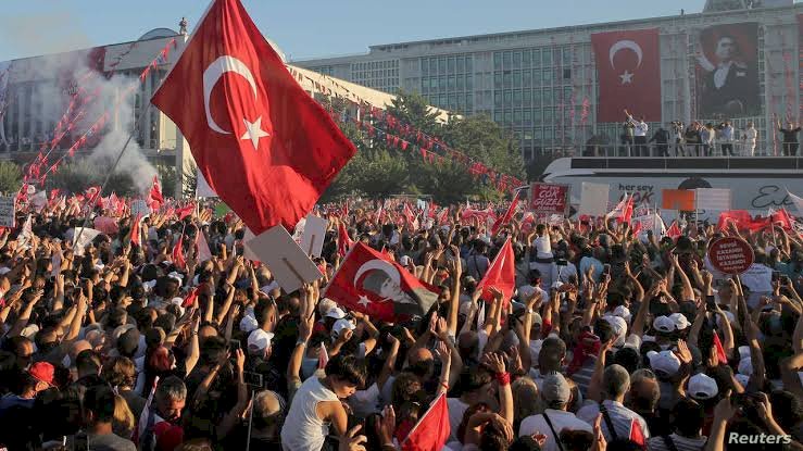 أردوغان يستغل التنظيمات المتطرفة في الدعاية لحملته الانتخابية 2023