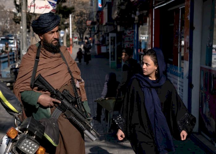 محاكمة وسائل الإعلام الدولية.. طالبان ترسل تهديدات جديدة للمجتمع الدولي
