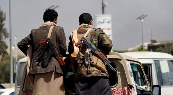 إرهاب الحوثي.. الميليشيا تصعد من جرائمها وانتهاكاتها ضد المواطنين في إب اليمنية
