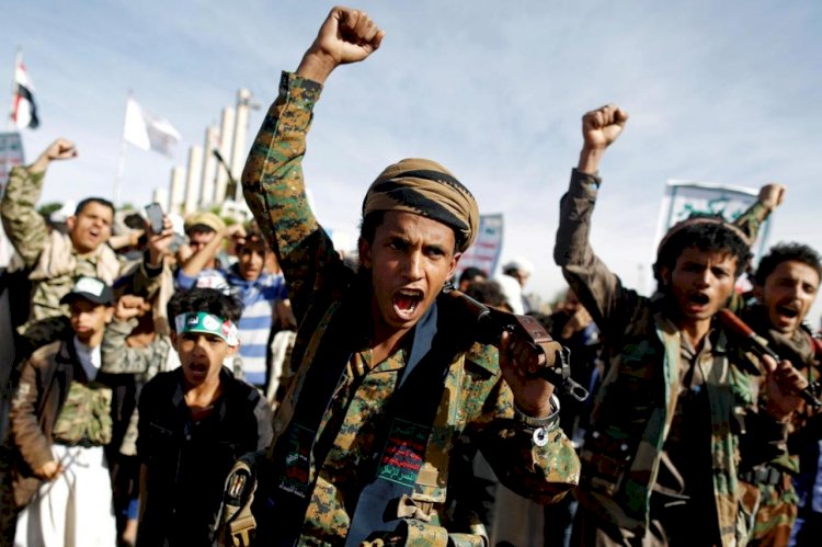 خبراء يكشفون سجل الحوثي الإجرامي في اليمن