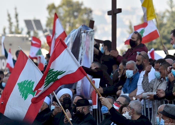 بسياسة الإفقار.. جهاد إيران الخفي لإفراغ لبنان من مسيحييها على يد حزب الله