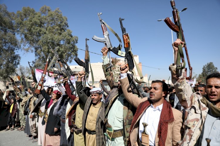 تعذيب وقتل.. إحصائية تكشف انتهاكات الحوثيين مع المختطفين المدنيين في السجون