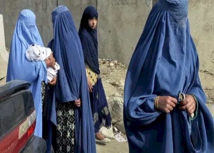 جريمة جديدة.. طالبان تعاقب المطلقات بتهمة الزنا قريباً بعد تغيير قانون الزواج