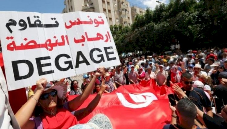 محلل تونسي: قطار المحاسبة انطلق ولن يتوقف إلا بمحاسبة كل إخواني أجرم في حق البلد