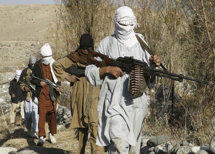 طالبان تدفع ثمناً باهظاً لإطلاقها سراح مجرمين وإرهابيين عند عودتها للحكم في 2021