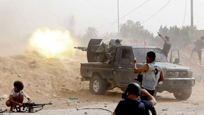 معاناة المجتمع الليبي من تواجد وسيطرة الميليشيات على القرار في غرب ليبيا.. ما التفاصيل؟
