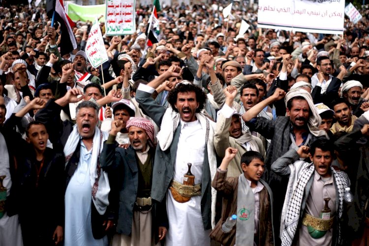 خلافات وانقسامات حادة.. الحوثيون يستبعدون قادة صنعاء وشركاءهم من المحادثات السعودية