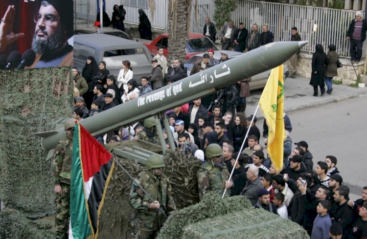 بأسلحة روسية متقدمة.. كيف استفز حزب الله إسرائيل بمناورة عسكرية ضخمة؟