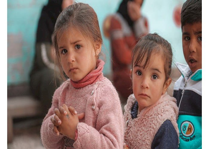 بعد تصاعُد المشاعر المعادية.. هل يدفع أطفال سوريا ثمن الانهيار في لبنان؟