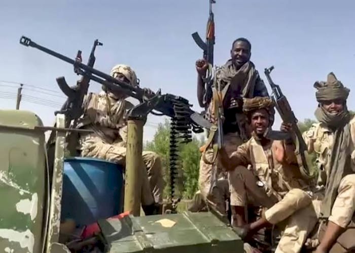 سلبية المجتمع الدولي وتناحر سياسي بلا هوادة.. السودان على شفا حرب أهلية شاملة