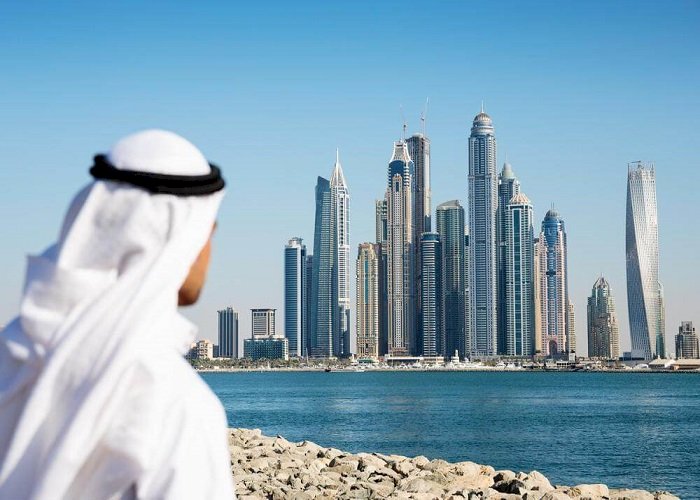 بالاستثمارات والاقتصاد المتنوع.. كيف تولت الإمارات ريادة مجلس التعاون الخليجي؟