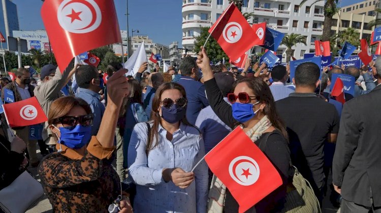 قيادي سياسي: جمعيات النهضة تتلقى تمويلات خارجية لتنفيذ مخططات ارهابية في تونس
