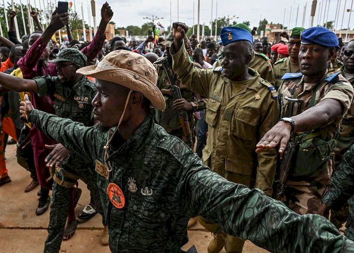 الأول منذ عقود.. أزمة النيجر تهدد بإشعال صراع متعدد الدول في إفريقيا