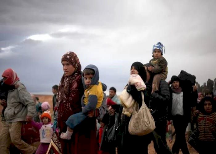 فوربس: تزايُد المخاوف من تفشِّي الأمراض في ليبيا بعد وصول قتلى السيول إلى 20 ألفاً
