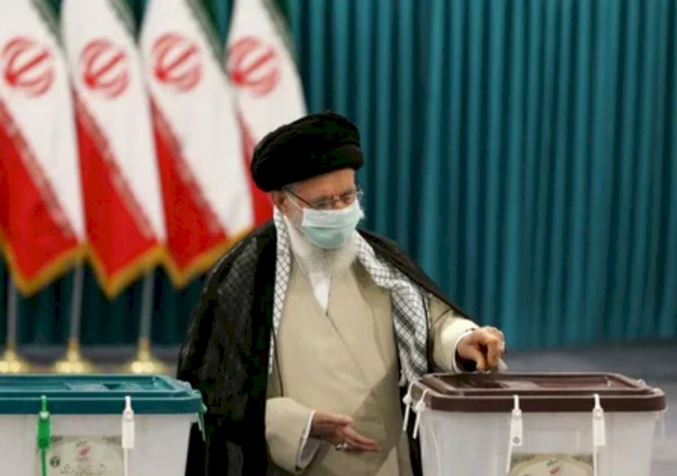 قبل ساعات من انطلاق السباق الرئاسي.. تزايد حملات مقاطعة الانتخابات الإيرانية