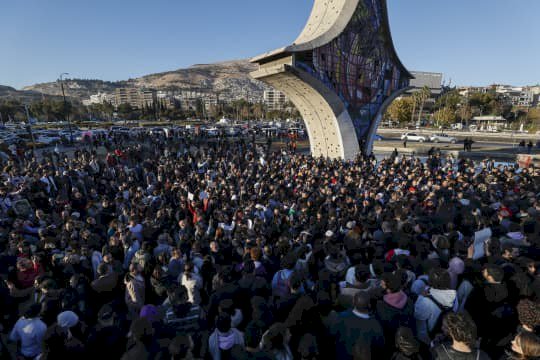 خيارات صعبة في سوريا.. مأزق جديد للغرب في الشرق الأوسط بعد نظام الأسد