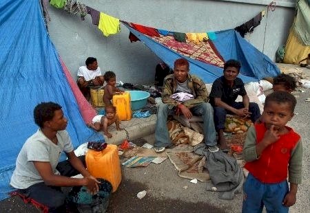 اليمنيون في رمضان.. معاناة معيشية تفوق قدرتهم على التحمل