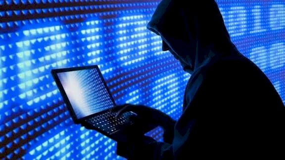 تقرير: هجوم إلكتروني يربك حركة الطيران في أوروبا