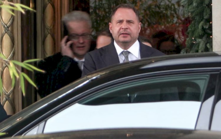 الولايات المتحدة وأوكرانيا تكشفان عن إطار سلام جديد لإنهاء الحرب مع روسيا