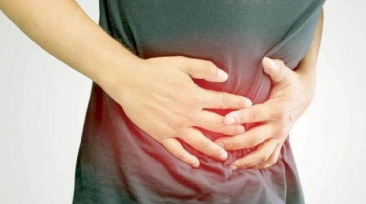 انتفاخ البطن والغازات: الأسباب وطرق التعامل معها