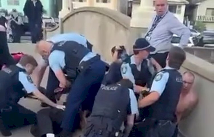 الاستخبارات الإسرائيلية: إيران وراء الهجوم الإرهابي على عيد الحانوكا في شاطئ بونداي