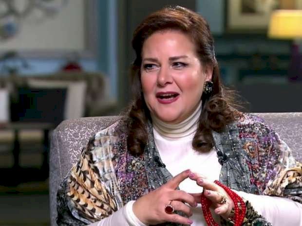 أسرار إنسانية من حياة دلال عبدالعزيز في ذكرى ميلادها.. حكايات لم تُروَ كثيرًا