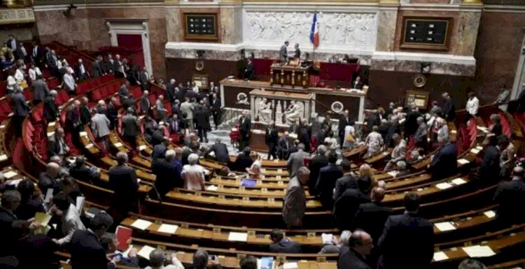 كواليس جلسة برلمانية ساخنة.. تفاصيل إدارج الإخوان على قوائم الإرهاب في فرنسا