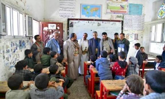 خبراء: سياسات الحوثيين تحرم اليمنيين فرحة العيد وتفاقم المأساة الإنسانية