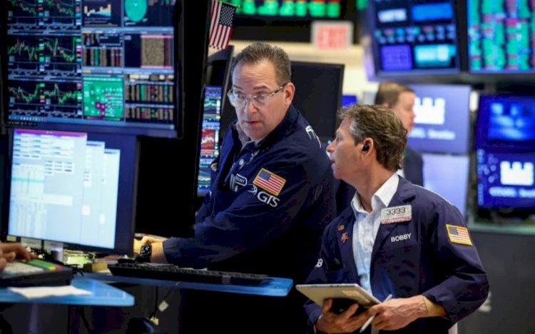 تضارب التصريحات بين واشنطن وطهران يربك الأسواق العالمية ويضغط على أسعار النفط