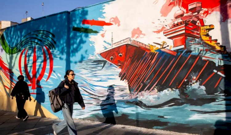 إيران بين التصعيد والتفاوض.. رسائل متناقضة تعقّد طريق السلام مع واشنطن