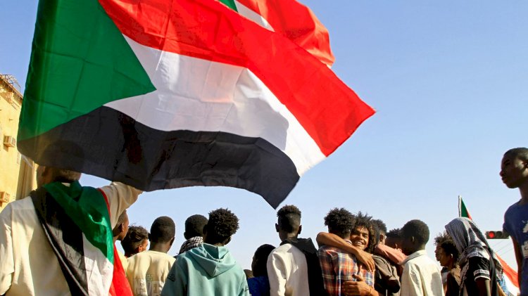 محلل سياسي سوداني: اتهامات الأسلحة الكيميائية تستدعي تحقيقًا دوليًا عاجلًا 