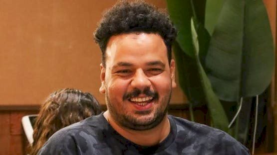 مصطفى غريب ضيف شرف فيلم فرصة سعيدة مع أحمد مكي
